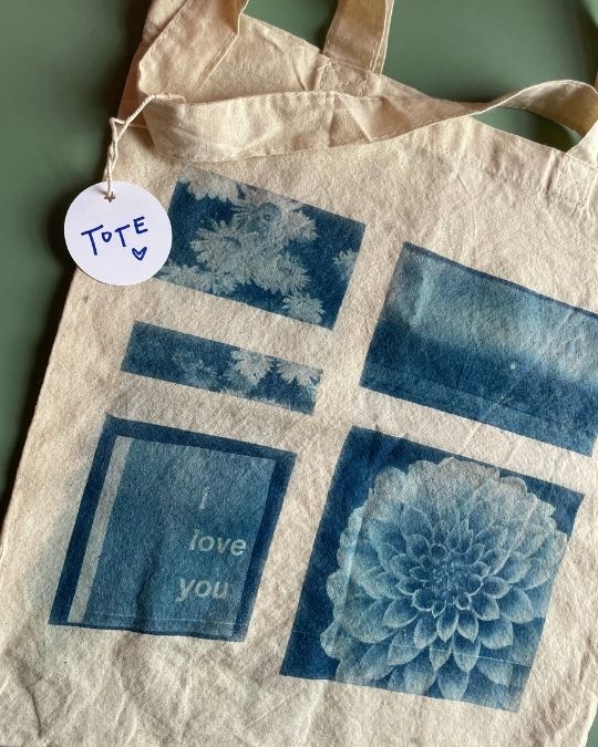 Romantic Tote