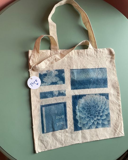 Romantic Tote