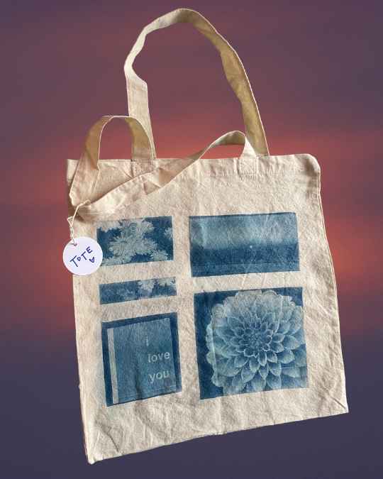 Romantic Tote